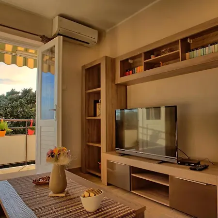 Hotteamo Apartment *